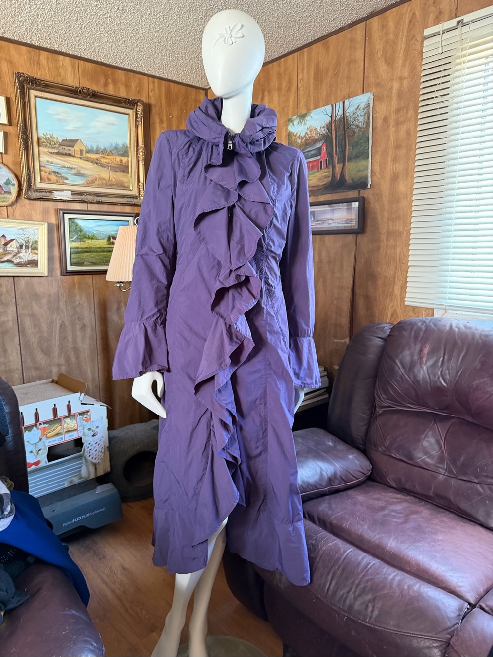 Creenstone Ruffle Spring Rain Coat - Picture 3 of 8